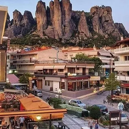 Meteora Grande Luxury & 칼람파카