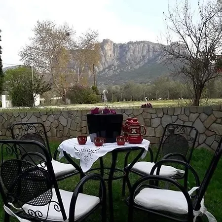 Meteora Grande Luxury & *