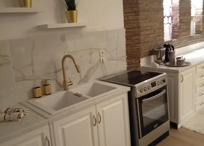 Meteora Grande Luxury & * 卡兰巴卡